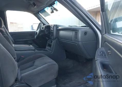 2005 GMC Sierra 2500Hd Sle from USA, damaged, VIN 1GTHK23U25F803047